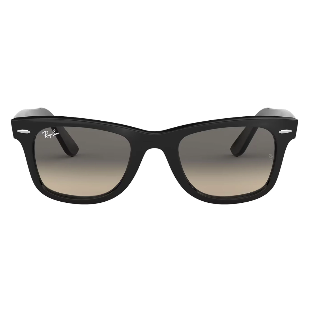 Diseño Wayfarer clásico con acabado negro elegante